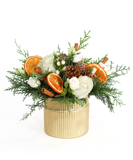 SCENTS OF THE SEASON